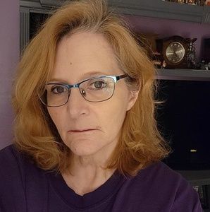 Meet your Posher, Jeanette